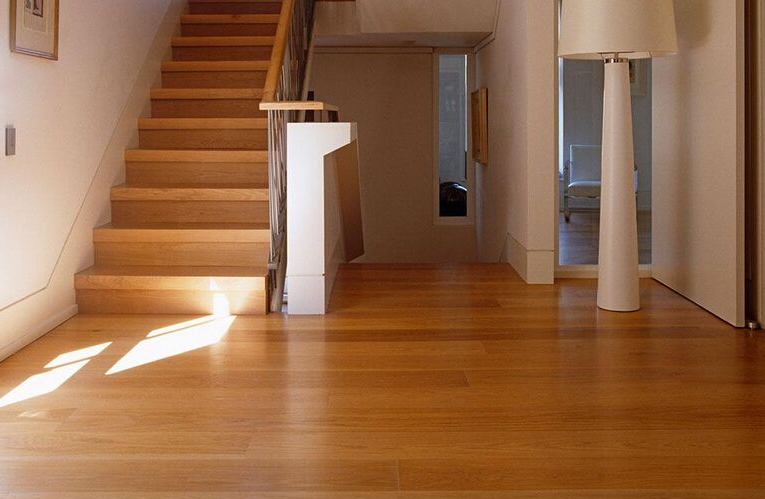 房子裝修用瓷磚好還是木地板好