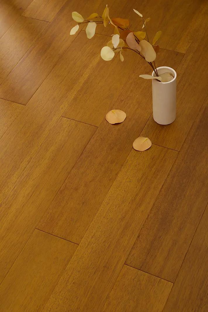 上臣木地板綠色產品純原木番龍眼安裝效果,好品質好價格五一優惠 - 抖